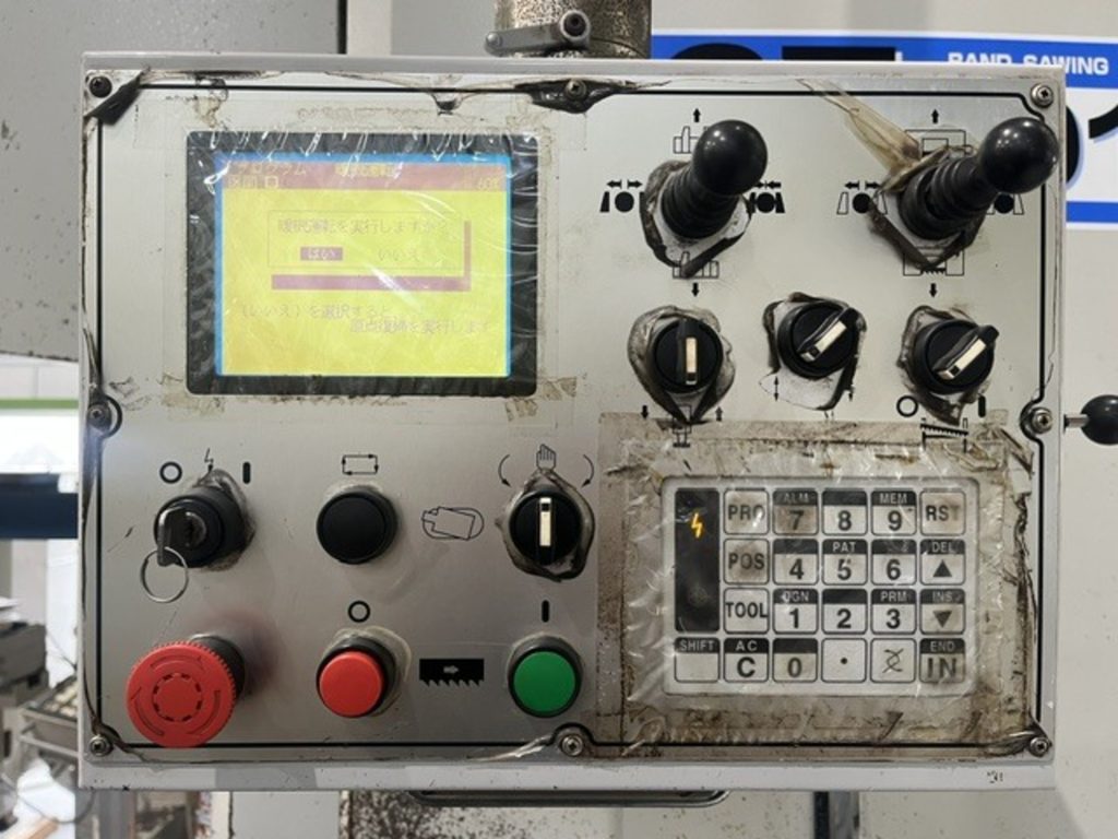 1,000 mm Bandsaw Daito Seiki 2007